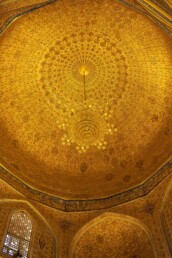 Golden-dome-in-Samarqand